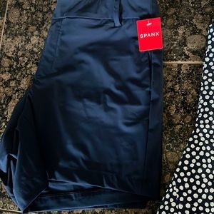 Spanx sunshine shorts 6 in. Inseam in sun kissed Navy
